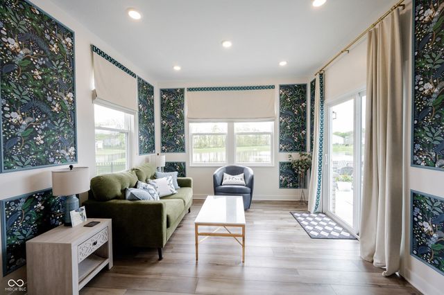 327 Waterford Lane, Westfield, IN 46074