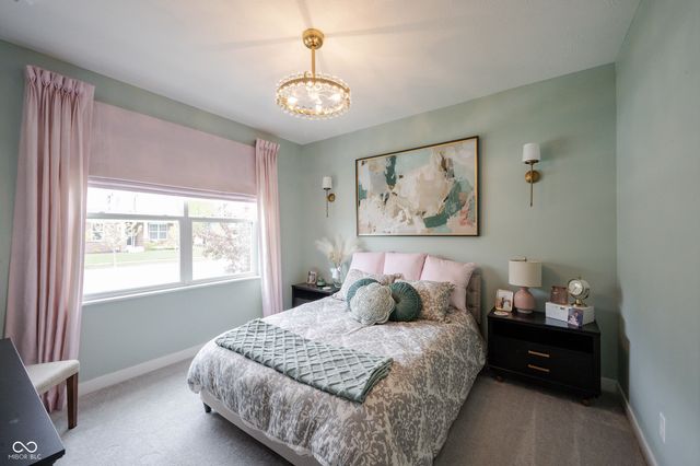 327 Waterford Lane, Westfield, IN 46074