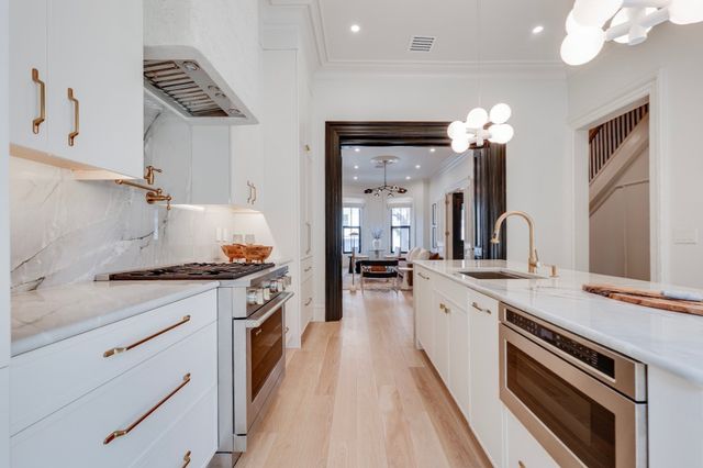 298 Columbus Ave 3, Boston, MA 02116