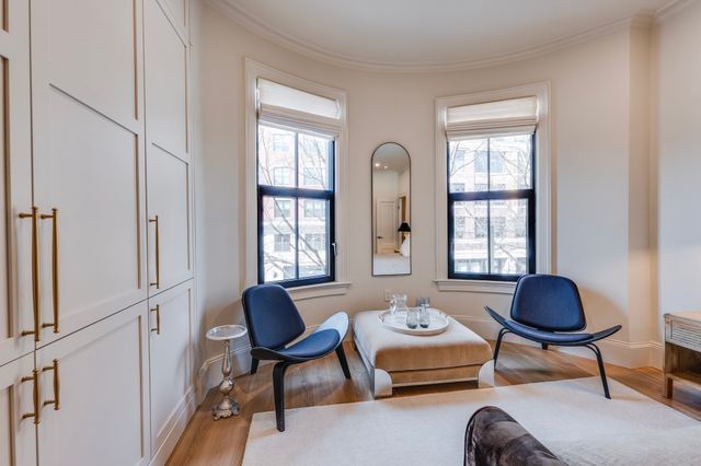 298 Columbus Ave 3, Boston, MA 02116