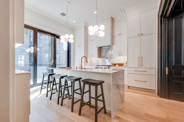 298 Columbus Ave 3, Boston, MA 02116
