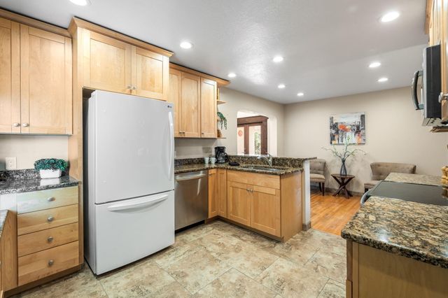 4605 Haines Avenue NE, Albuquerque, NM 87110