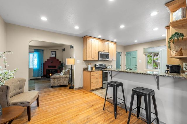 4605 Haines Avenue NE, Albuquerque, NM 87110