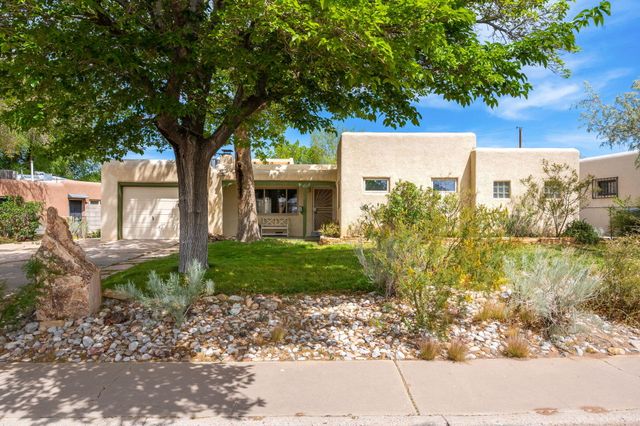 4605 Haines Avenue NE, Albuquerque, NM 87110