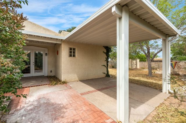4605 Haines Avenue NE, Albuquerque, NM 87110