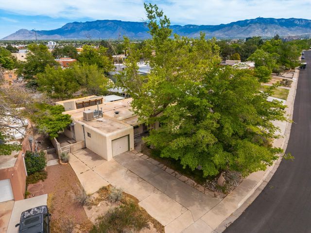 4605 Haines Avenue NE, Albuquerque, NM 87110