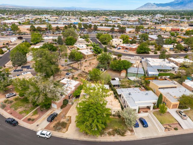 4605 Haines Avenue NE, Albuquerque, NM 87110