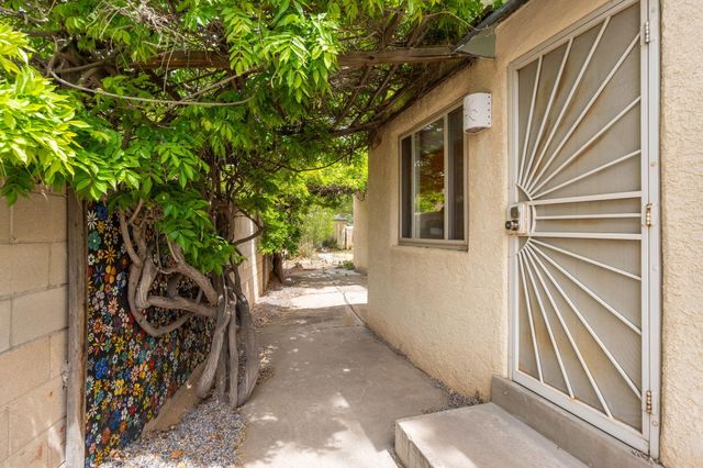 4605 Haines Avenue NE, Albuquerque, NM 87110