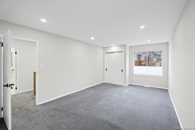 25 Alhambra Drive, Oceanside, NY 11572