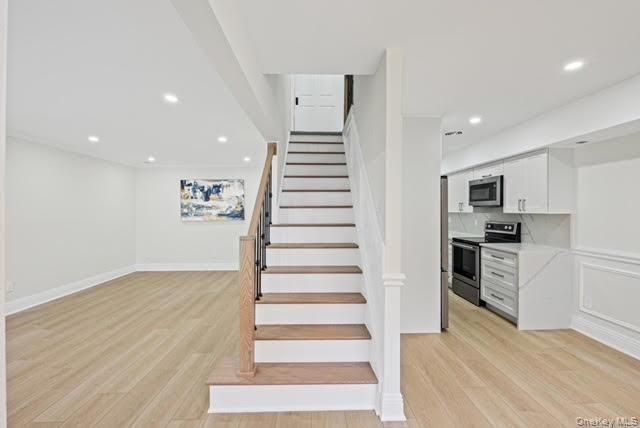 25 Alhambra Drive, Oceanside, NY 11572