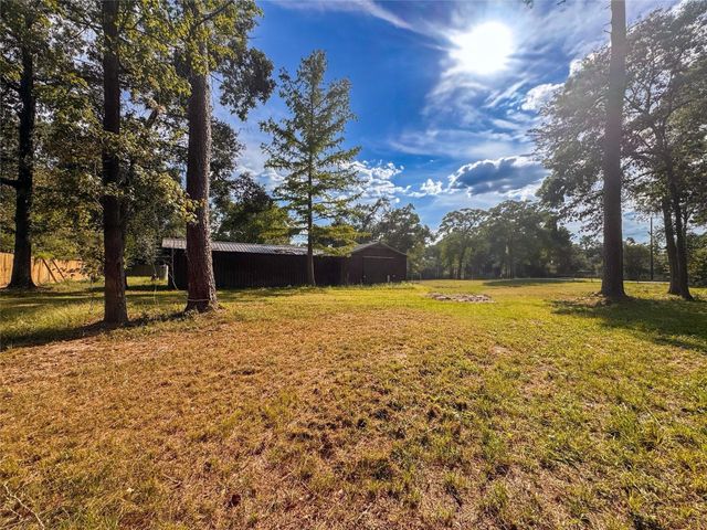 15331 Lake Lamond Road, Conroe, TX 77384