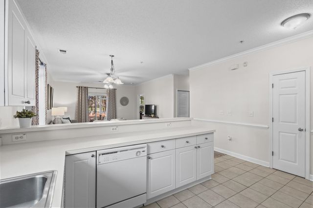 6253 Catalina Dr Unit 411, North Myrtle Beach, SC 29582