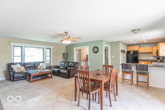 8885 E County Road 600 N, Brownsburg, IN 46112