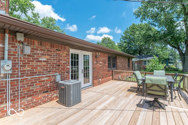 8885 E County Road 600 N, Brownsburg, IN 46112