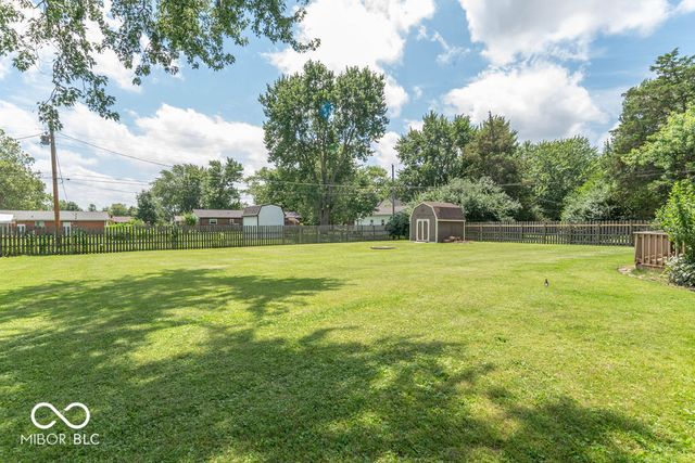 8885 E County Road 600 N, Brownsburg, IN 46112