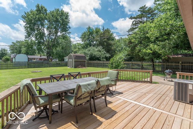 8885 E County Road 600 N, Brownsburg, IN 46112