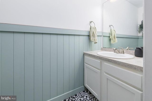 417 ERYN RD, Wenonah, NJ 08090