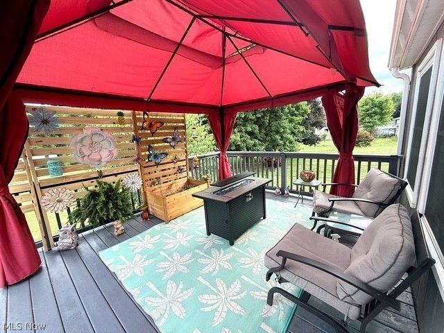 10457 Persimmon Street NW, Canal Fulton, OH 44614