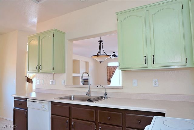 3349 Partridge Run Street, Laughlin, NV 89029