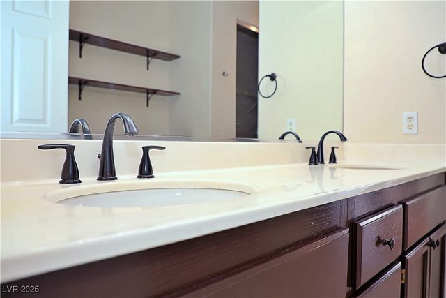 3349 Partridge Run Street, Laughlin, NV 89029