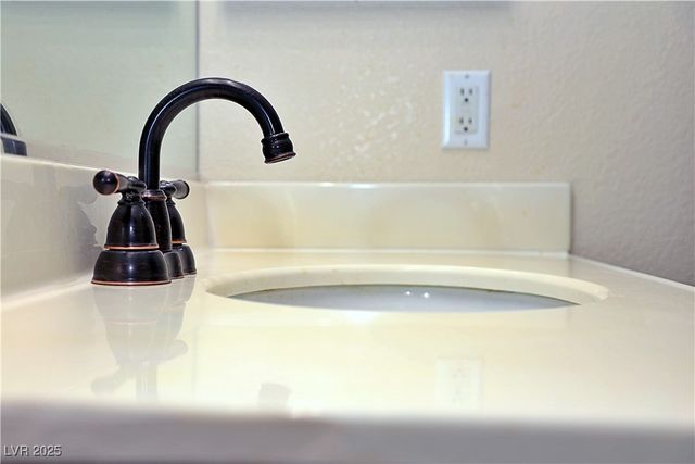 3349 Partridge Run Street, Laughlin, NV 89029