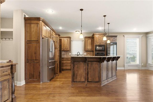 1559 Brompton Lane, Raymore, MO 64083