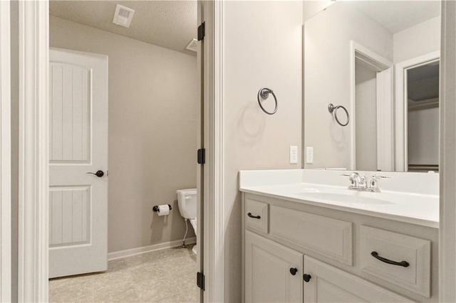 1559 Brompton Lane, Raymore, MO 64083