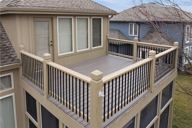 1559 Brompton Lane, Raymore, MO 64083