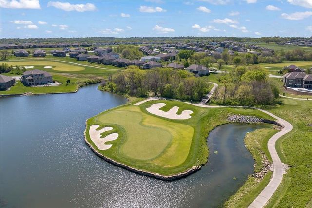 1559 Brompton Lane, Raymore, MO 64083