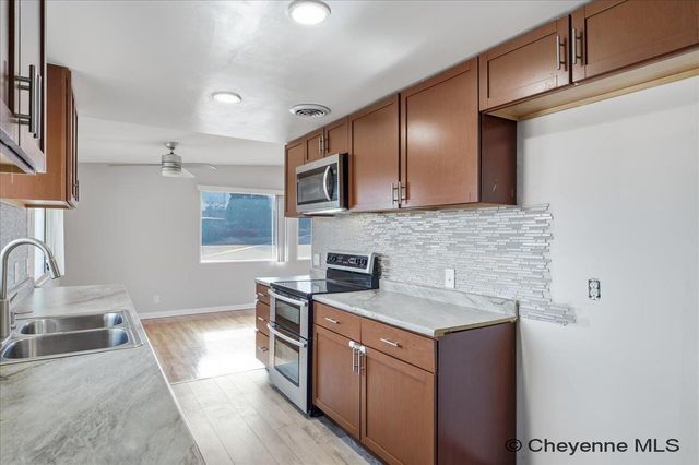 1103 CACTUS HILL RD, Cheyenne, WY 82001