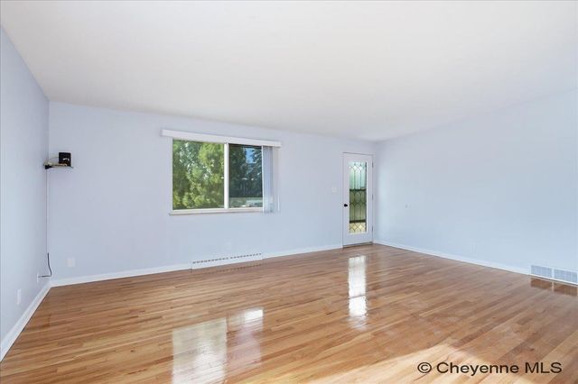 1103 CACTUS HILL RD, Cheyenne, WY 82001