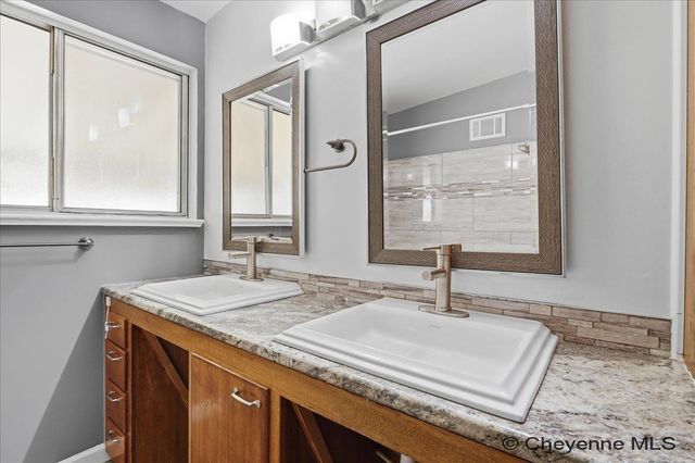 1103 CACTUS HILL RD, Cheyenne, WY 82001