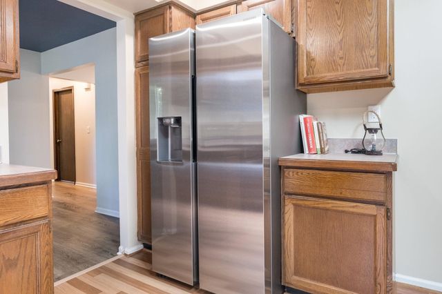 13331 Crane Ridge Drive, Fenton, MI 48430