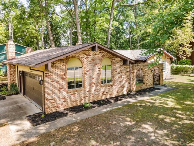 13331 Crane Ridge Drive, Fenton, MI 48430