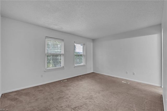 3855 Ocean Tides DR, Virginia Beach, VA 23455