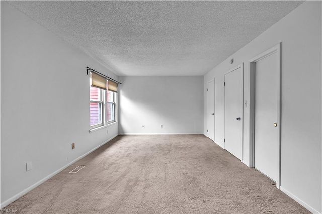 3855 Ocean Tides DR, Virginia Beach, VA 23455