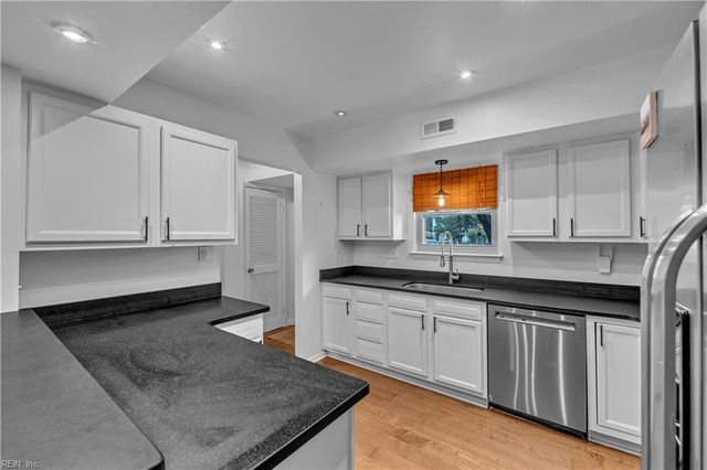 3855 Ocean Tides DR, Virginia Beach, VA 23455