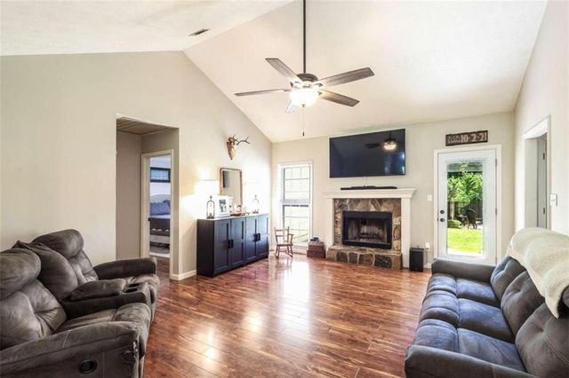 205 Wagon Wheel Trail, Senoia, GA 30276