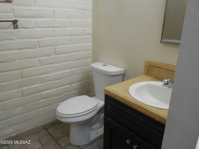 2223 N Ocotillo Road, Benson, AZ 85602