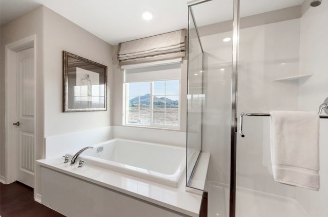 11829 Confluence Dr, Jurupa Valley, CA 91752