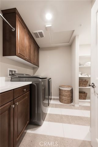 11829 Confluence Dr, Jurupa Valley, CA 91752