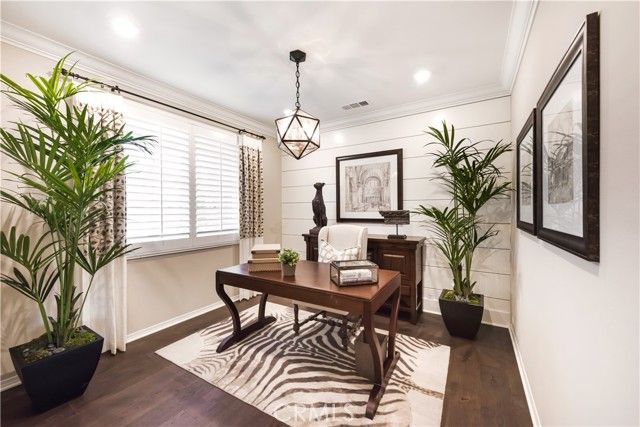 11829 Confluence Dr, Jurupa Valley, CA 91752