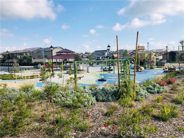 11829 Confluence Dr, Jurupa Valley, CA 91752