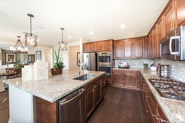 11829 Confluence Dr, Jurupa Valley, CA 91752