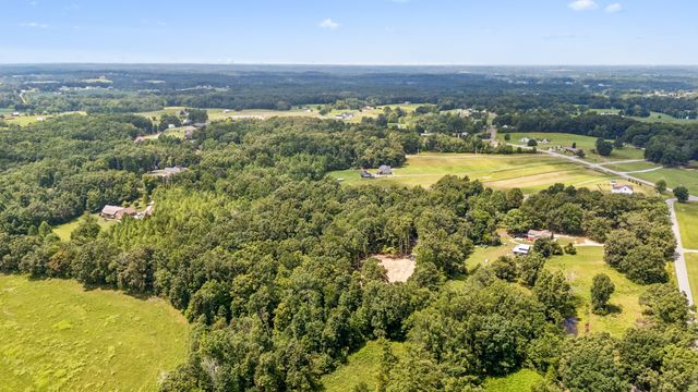 3438 Dobbins Pike, Portland, TN 37148