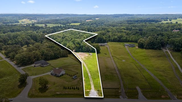 3438 Dobbins Pike, Portland, TN 37148