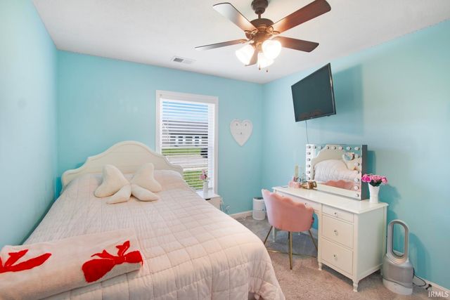 355 Wabash Circle, Chandler, IN 47610