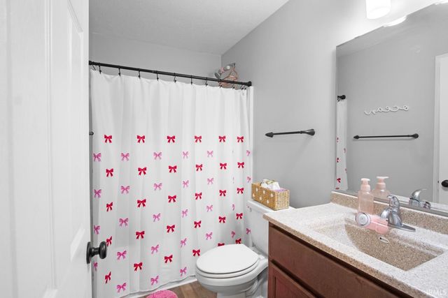 355 Wabash Circle, Chandler, IN 47610