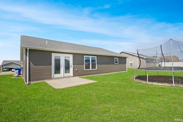 355 Wabash Circle, Chandler, IN 47610