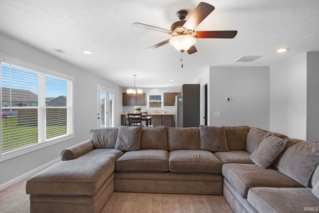 355 Wabash Circle, Chandler, IN 47610